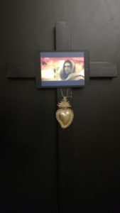 Via Crucis (2019). In Foto Istallazione multisensoriale di Lello Cicalese.Tutti i Diritti Riservati