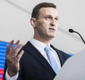 DETTAGLI ALLEGATO Navalny-Di-Evgeny-Feldman-Opera-propria